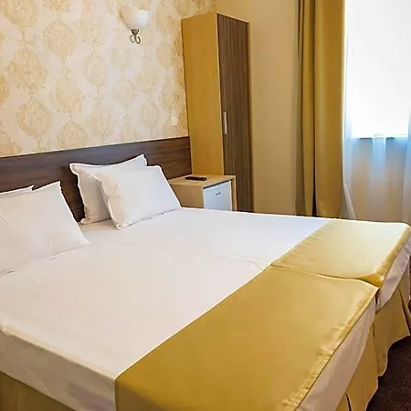 Hotel Central Roese