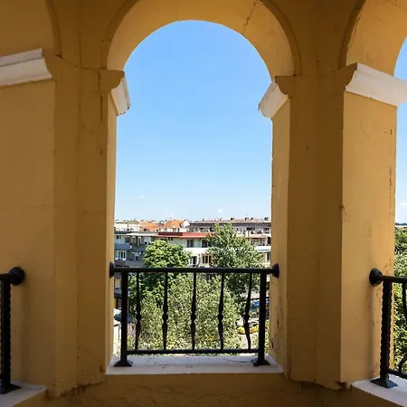 Хотел Hotel Central Русе
