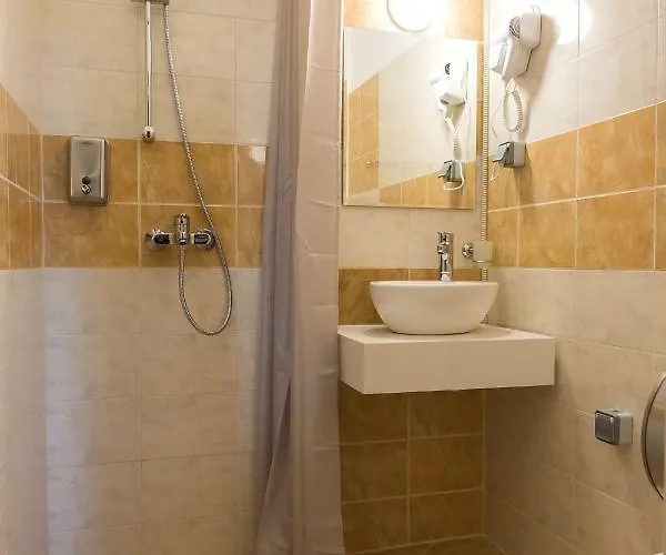 Hotel Central 2* Ruse